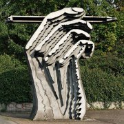 ʲô����У԰������ƣ��Ź����ޡ�
