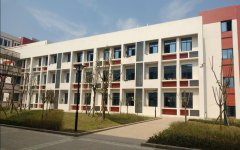 诉智前往简阳市某学校对校园文化建设事宜实地考察